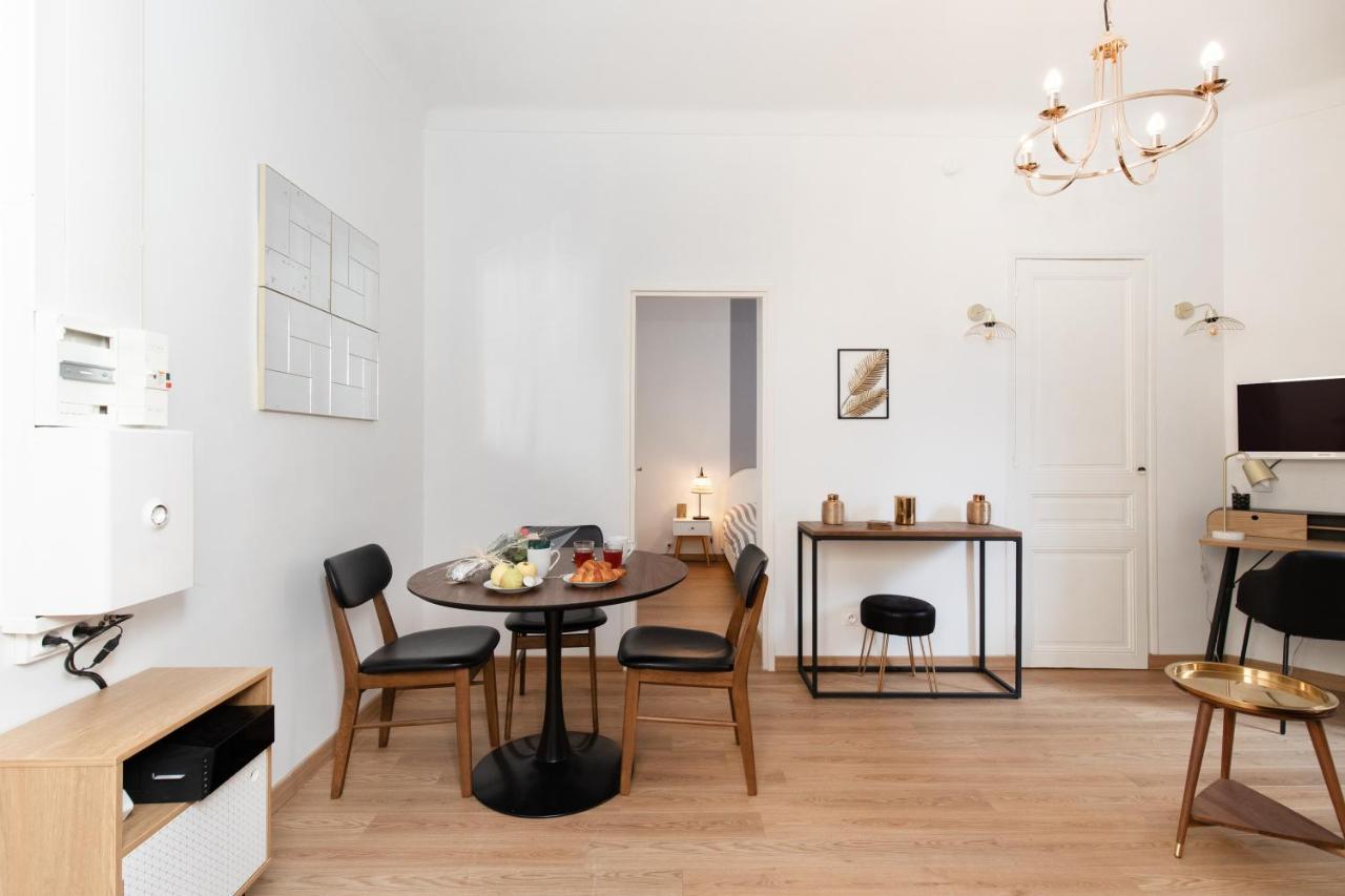 2 Rooms Apartment, Near The Sea And Local Market 戛纳 外观 照片